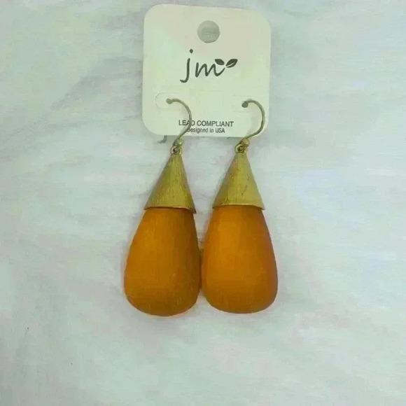 Statement Earrings A4 - Picture 2 of 3